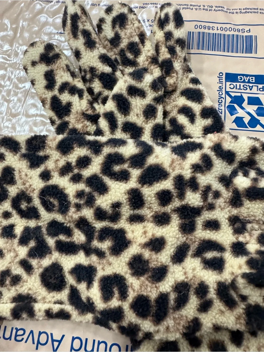 N/A cozy fuzzy